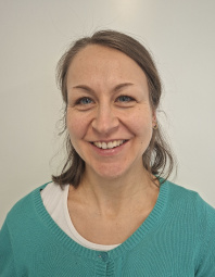 Frau Dr. Iris Anders